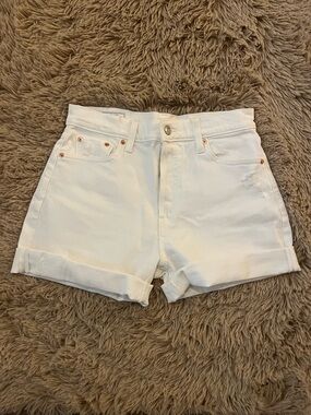 GAP White Denim Shorts 26 Midi High Rise